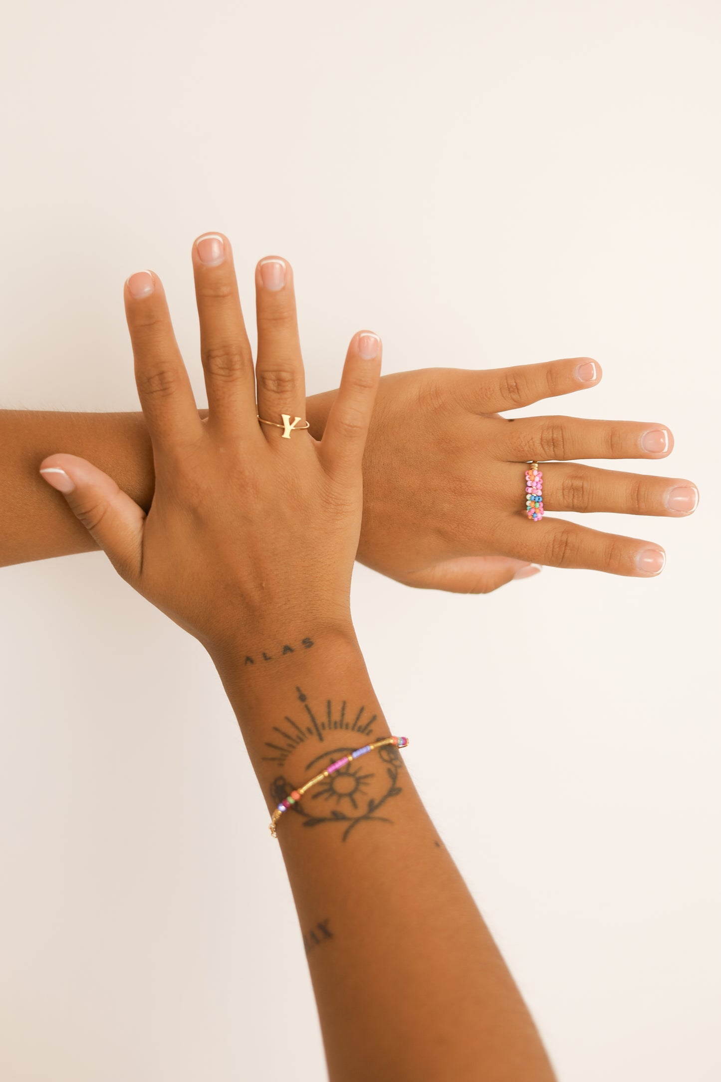 ANILLO LETRAS