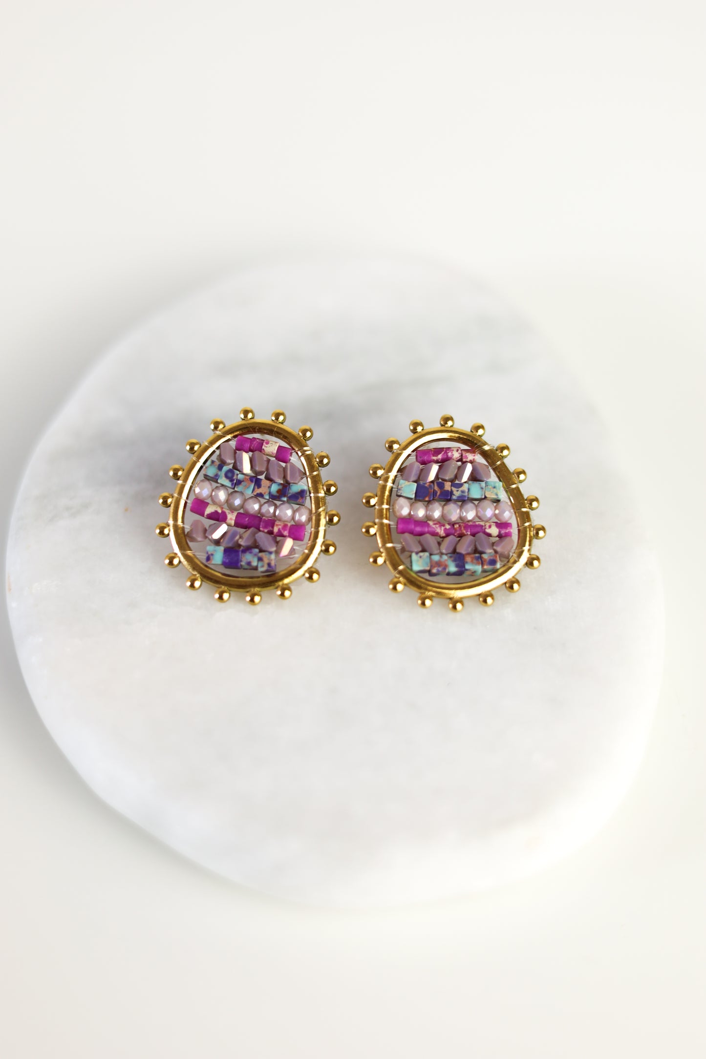 PENDIENTES LILA