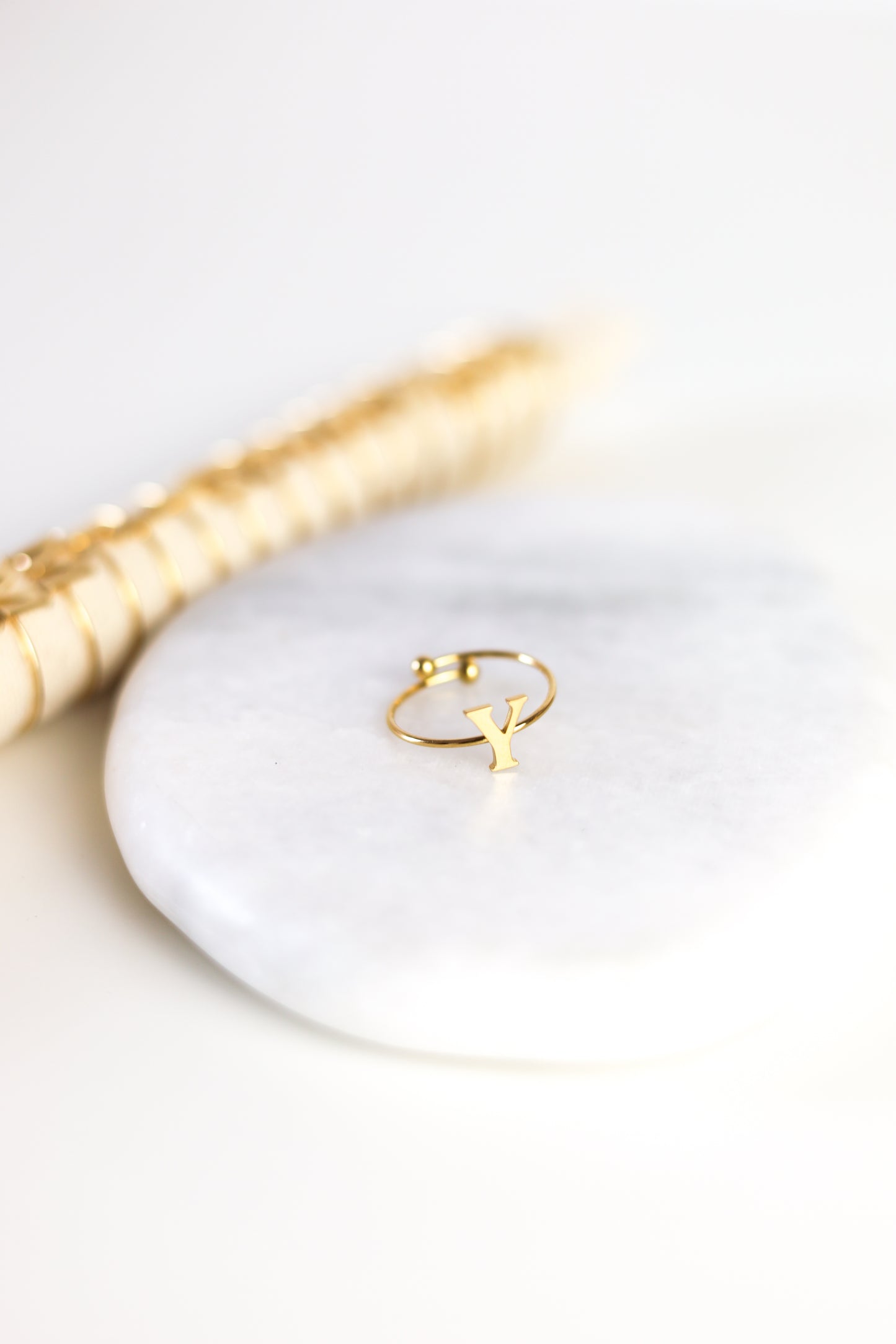 ANILLO LETRAS