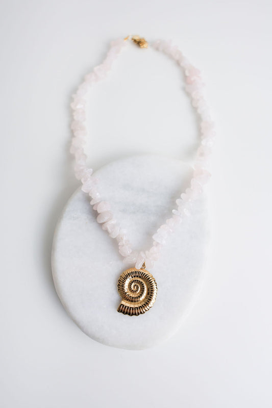 COLLAR CARACOL ROSA